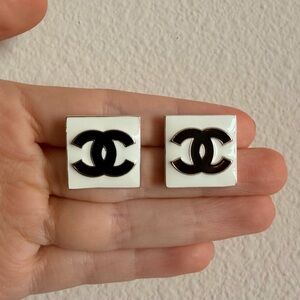 🤍Chanel Vintage CC Square Stud Earrings 🖤